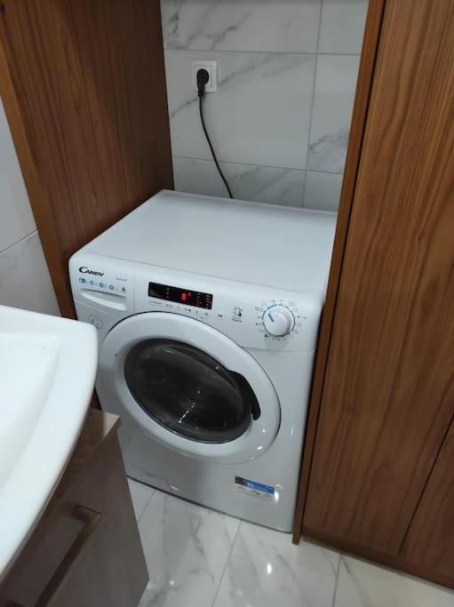 Studio Apartment With All Amenities In Kolonaki Athen Eksteriør bilde