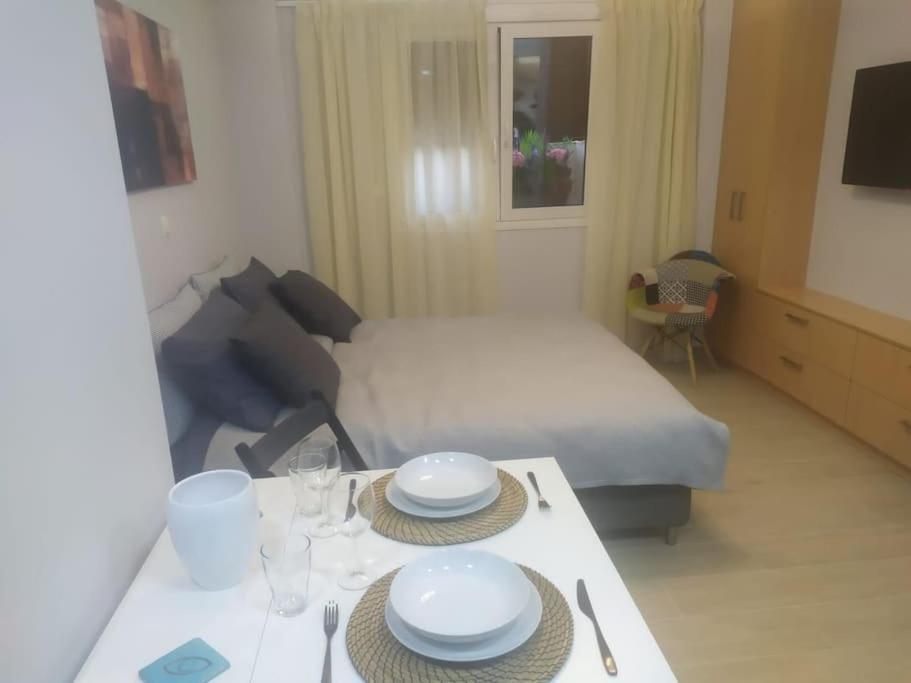 Studio Apartment With All Amenities In Kolonaki Athen Eksteriør bilde