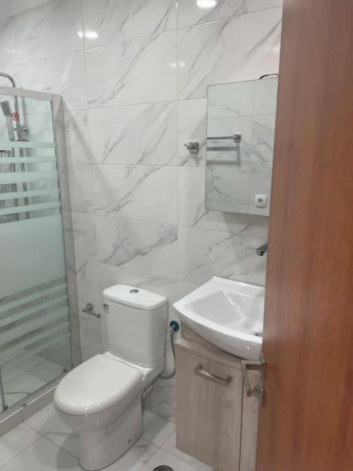 Studio Apartment With All Amenities In Kolonaki Athen Eksteriør bilde