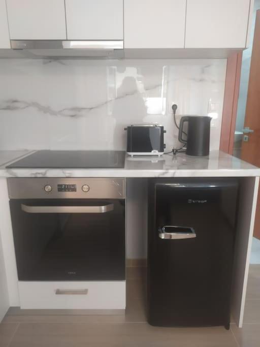 Studio Apartment With All Amenities In Kolonaki Athen Eksteriør bilde