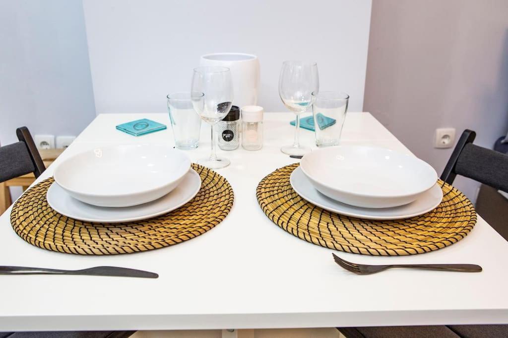 Studio Apartment With All Amenities In Kolonaki Athen Eksteriør bilde