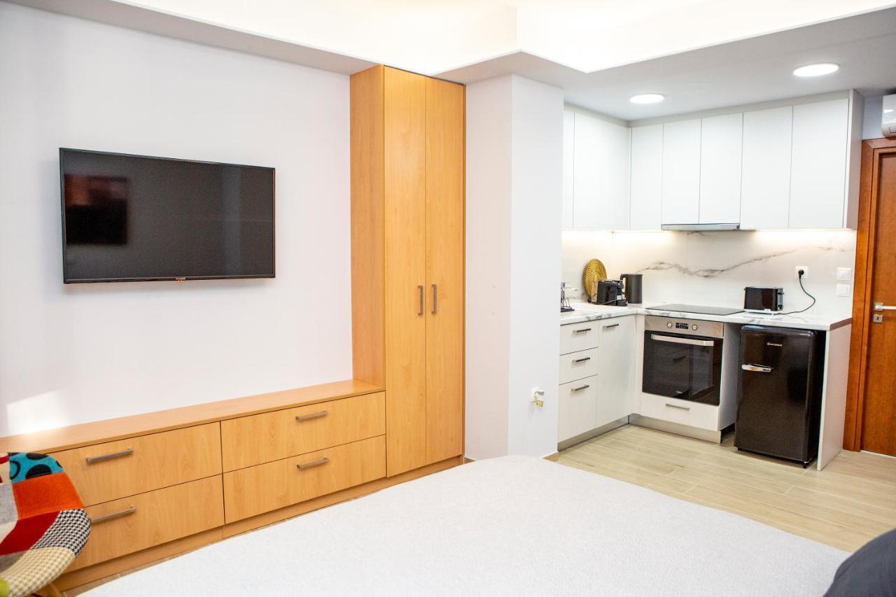 Studio Apartment With All Amenities In Kolonaki Athen Eksteriør bilde